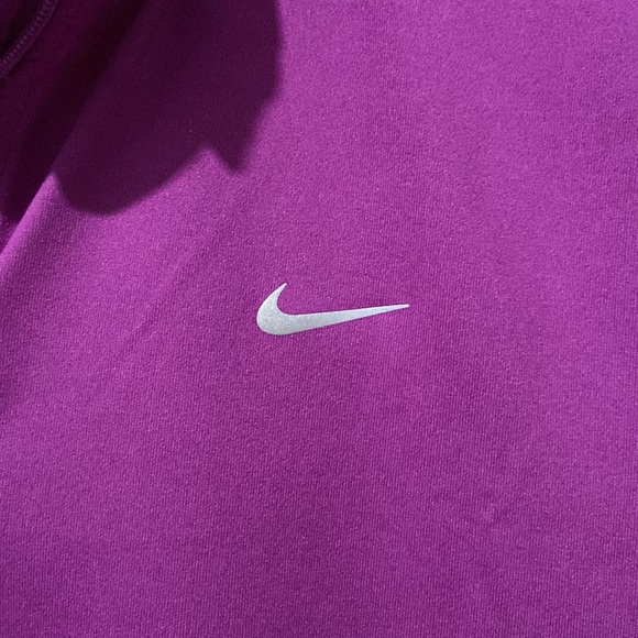 Nike Running Dri-Fit 1/4 zip size Large - Picture 4 of 6